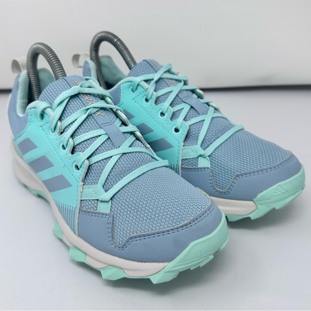 Adidas Terrex Women's Blue Athletic Shoes size 5